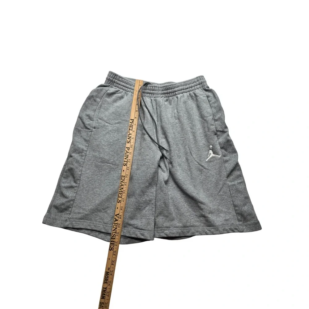 Jordan Mens XXL Gray Fleece Sweat Shorts Jumpman Logo Athletic Streetwear
